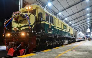 Blambangan Ekspres: Kereta Api Banyuwangi-Semarang yang Paling Ditunggu para Perantau