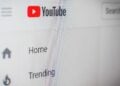 Rekomendasi 4 Kanal YouTube buat Belajar British Accent