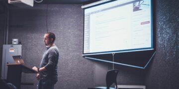 PPT Itu Buat Belajar Presentasi, Bukan Belajar Membaca