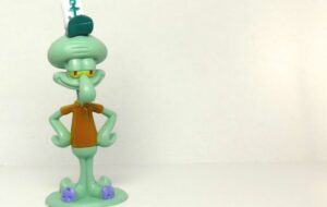 Squidward Harusnya Bekerja Sama dengan Plankton agar Bisa Hidup Sejahtera