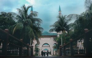 Sisi Lain Demak, Kota yang Telanjur Lekat dengan Masjid dan Makam