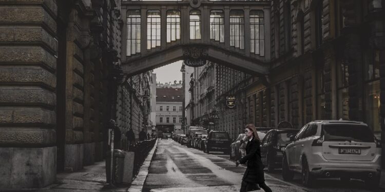 Bata, Brand asal Eropa yang Dikira Karya Anak Bangsa