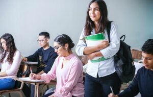 Stereotipe Menyebalkan Soal Jurusan Administrasi Negara
