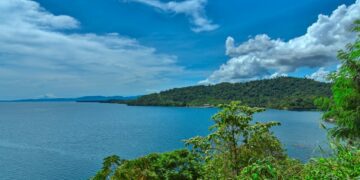 Berkunjung ke Halmahera Membuat Saya Sadar Kalau Keluhan Kita yang Tinggal di Pulau Jawa Terdengar Sepele