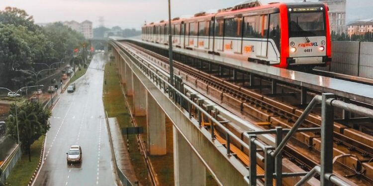 Rekomendasi Warna untuk Stasiun LRT Jabodebek selain Oranye