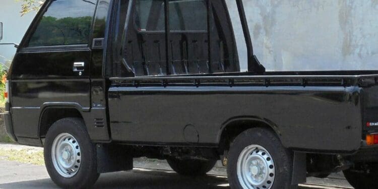 Lupakan Pajero, Mobil Terbaik untuk Yang-yangan Adalah Pick Up Mitsubishi L300