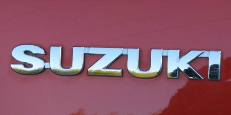 Suzuki Carry 1000, Mobil Serbaguna yang Sering Dipandang Sebelah Mata