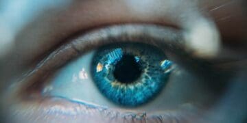 Hantu Itu Bernama Ablasio Retina, Mengerikannya Saat Tak Terlihat
