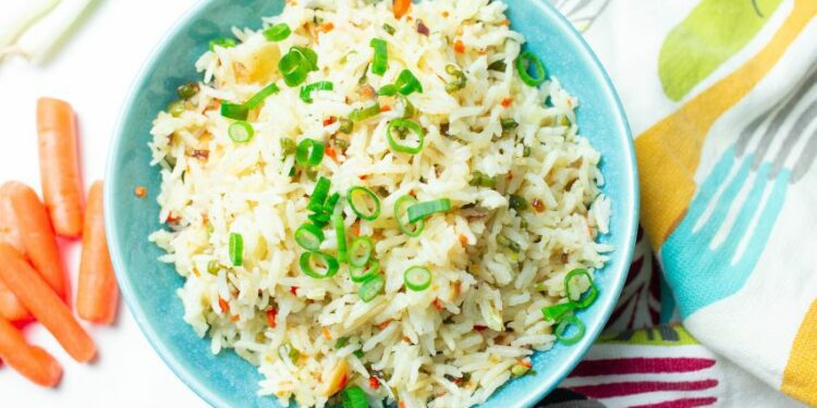 Nasi Gila, Adiknya Nasi Goreng yang Rasanya Waras