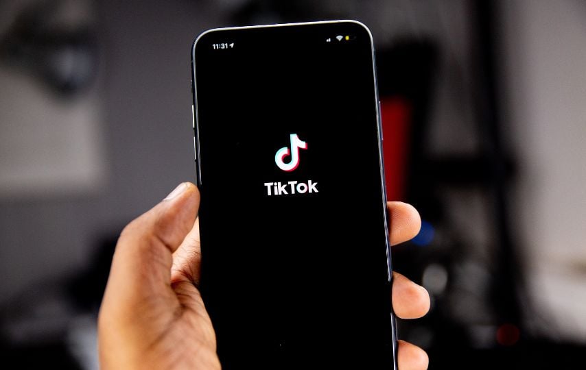 Beige Flag: Tren Baru di TikTok yang Sebenernya Nggak Perlu Ada karena Terlalu Subjektif dan Mengundang Komentar Tak Diinginkan