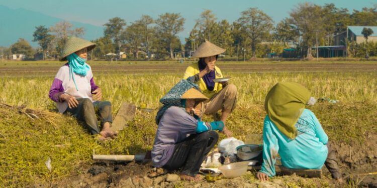 Panduan Penggunaan Bahasa Tegal biar Ngapak Makin Kepenak