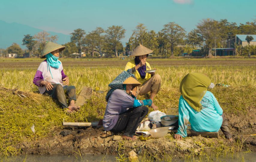 Panduan Penggunaan Bahasa Tegal biar Ngapak Makin Kepenak