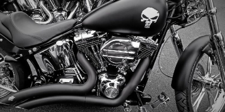 Rasanya Menempuh 150 Kilometer dengan Motor Chopper: Keren sih, tapi Bikin Punggung Merintih