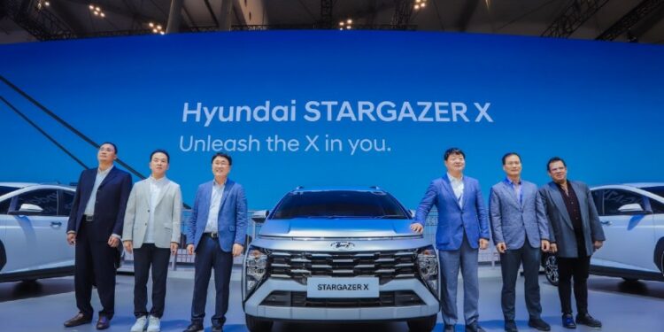 Hyundai STARGAZER X Crossover Mumpuni di Segala Kondisi