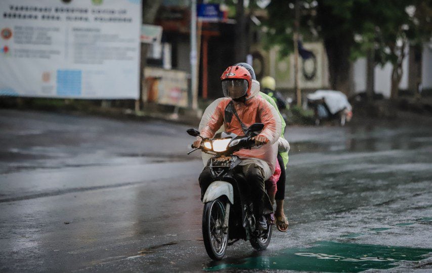 Motor Honda Revo Simbol Ngenesnya Umat Manusia (Unsplash)