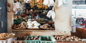 Jalan-jalan ke Pasar Pahing Kediri, Pasar Tertua dan Spot Kulineran di Kediri