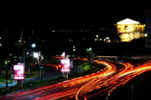 Culture Shock Orang Jogja Saat Merantau ke Surabaya: Salah Saya Apa kok Dipisuhi Cak Cuk Terus?