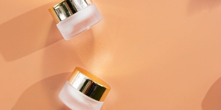 Kesan Pertama Saya Mencoba MS Glow Whitening Series, Skincare yang Lagi Viral