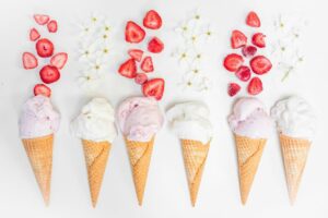 Mixue, Momoyo, Ai-CHA: Gerai Es Krim Serupa tapi Tak Sama. Jangan Sampai Salah!