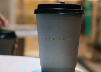 Sobat Misqueen Nggak Perlu FOMO Ngopi di Harlan + Holden Coffee, Harganya Mahal Kopinya Biasa Aja