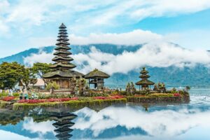 Rekomendasi Warung Nasi Legendaris di Bali yang Wajib Dicoba Sekali Seumur Hidup