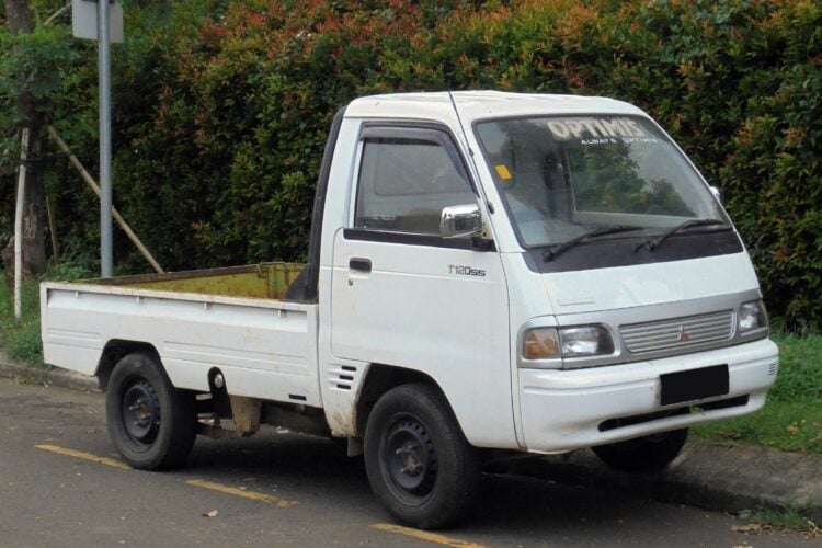 Mobil pick up Mitsubishi Colt T120SS: Mobil Angkut yang Gampang Semaput (Wikimedia Commons)
