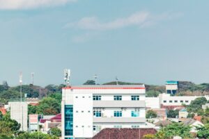 Dosa IAIN Kediri dalam Proses Pembangunan Gedung Baru: Mau Menggusur Pedagang atau Warga Setempat? Pusing!