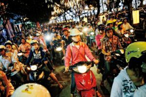 Jalan Kusumanegara: Ruas Jalan di Kota Jogja yang Menyebalkan. Siang Macet dan Panas, Malam Gelap Menyeramkan