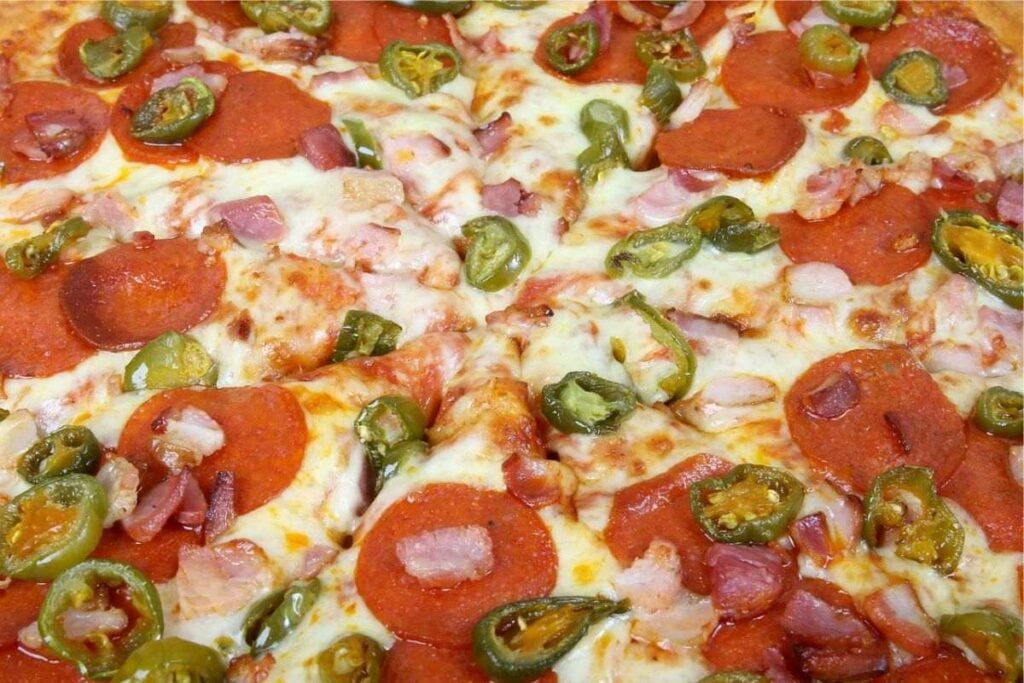 Mencari Pizza di Tumpukan Jerami: Betapa Sulitnya Mencari Pizza yang enak di Pemalang