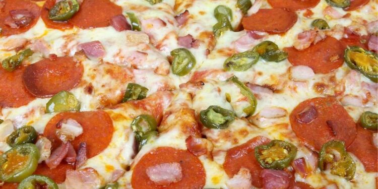 Mencari Pizza di Tumpukan Jerami: Betapa Sulitnya Mencari Pizza yang enak di Pemalang