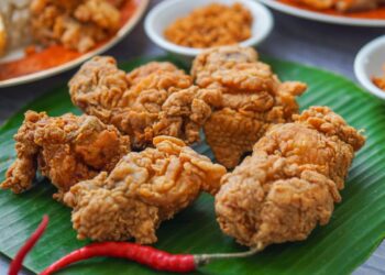 3 Rekomendasi Warung Makan Ayam Terenak di Sekitaran Kampus IPB Dramaga Bogor