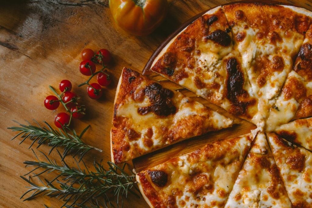 6 Menu Domino's Pizza yang Unik dan Nggak Bakal Kamu Temui di Tempat Lain