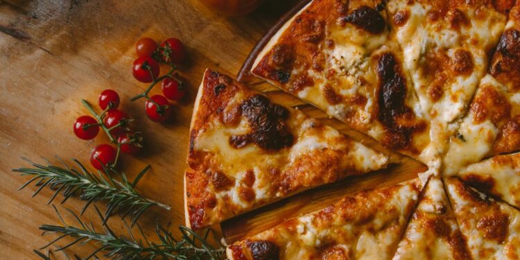 6 Menu Domino's Pizza yang Unik dan Nggak Bakal Kamu Temui di Tempat Lain