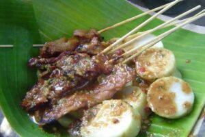 Sate Kere: Kuliner Khas Solo yang Dulu Dipandang Sebelah Mata, Sekarang Jadi Primadona