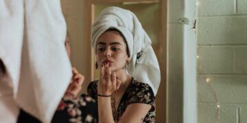 25 Istilah yang Sering Muncul dalam Dunia Skincare dan Makeup