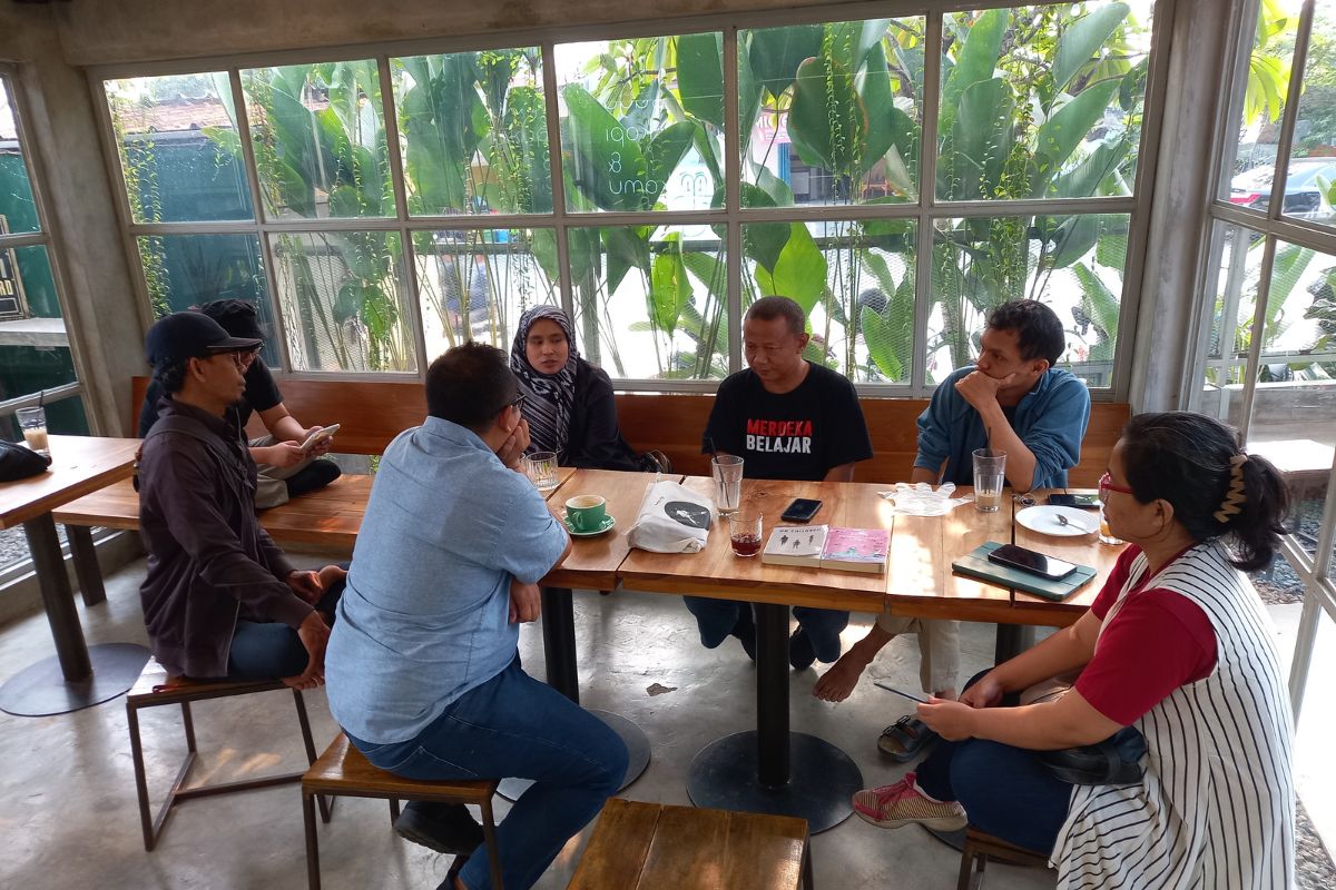 Pertemuan rutin ke-35 komunitas buku Bekasi Books Club