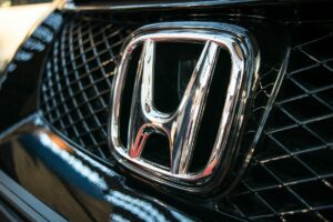 Kaki-kaki Mobil Honda Tidak Ringkih, Jalanan Indonesia Saja yang Kelewat Kejam!