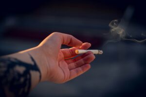Sampoerna Splash Royal Ungu 16: Kegagalan Lain dari HM Sampoerna Sekaligus Wujud Fomo Pabrik Rokok dari Surabaya Itu