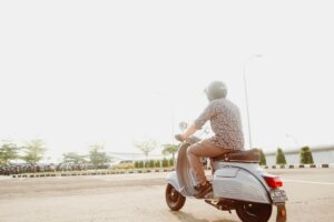 Benarkah Orang Suku Sunda Nggak Punya Nyali untuk Merantau seperti Suku Lain?