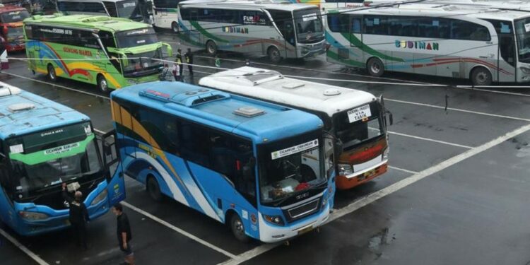 Terminal Bawen Semarang (Dokumen pribadi penulis)