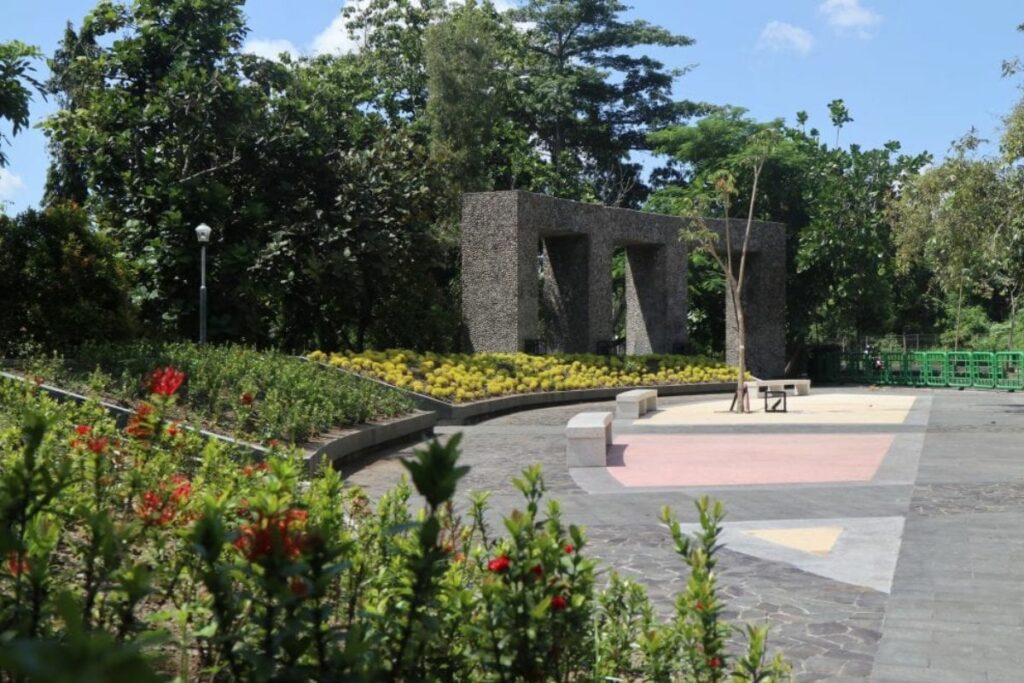 Wisdom Park UGM, Oase di Tengah Minimnya Taman Kota di Jogja Mojok.co