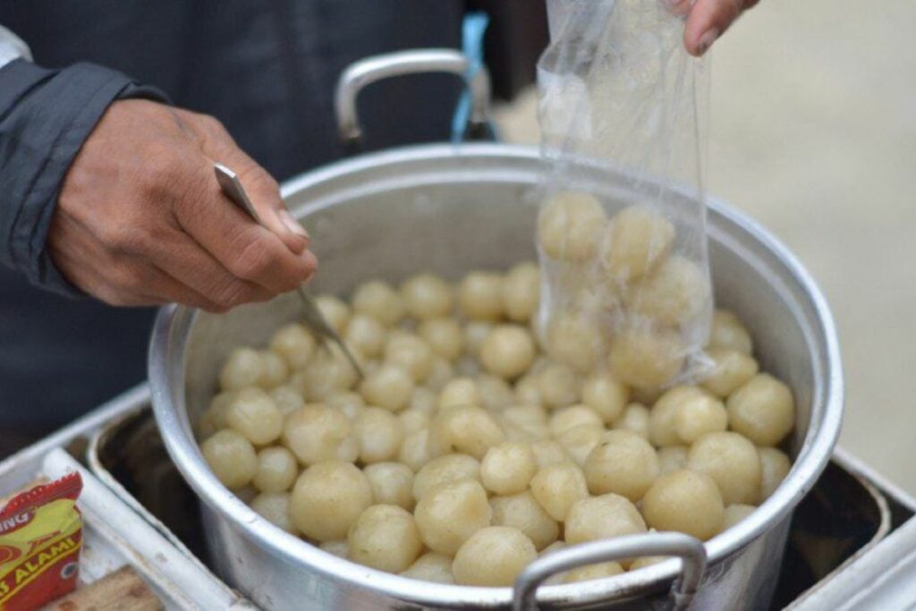 Cilok, Makanan "Sepele" yang Menguasai Banyuwangi dan Penjuru Indonesia Lainnya