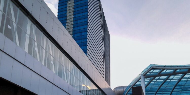 Angka Pengangguran di Karawang Tinggi dan Menjadi ironi Industri (Unsplash) Malang