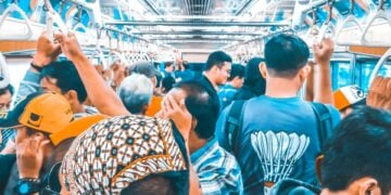 KRL Jogja Solo, Karanganyar-Stasiun Tugu, Punya Banyak Masalah (Unsplash)