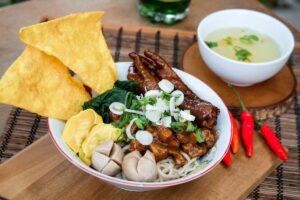 3 Rekomendasi Warung Mi Ayam Underrated di Bogor yang Nggak Masuk FYP Kamu