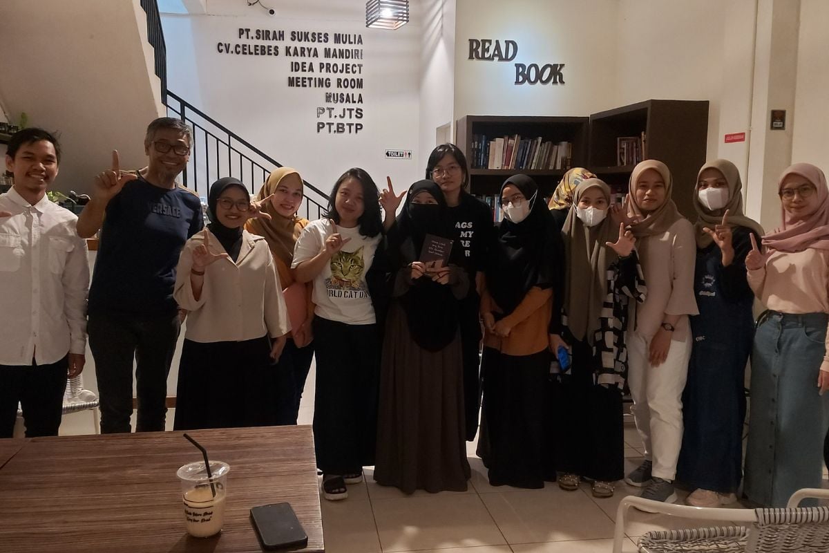 Peserta diskusi buku Mila Alkhansah yang digelar BookScape Reading Club dan Buku Mojok