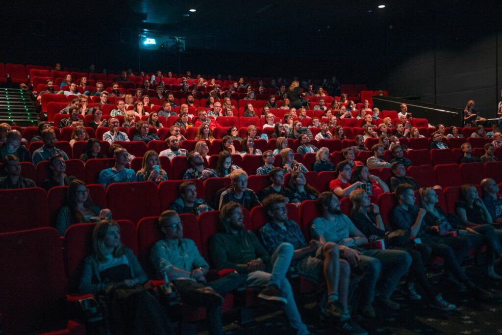 Saya Memutuskan Hijrah ke Bioskop XXI Premiere setelah Dikecewakan Penonton Norak Bioskop Reguler