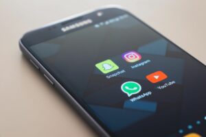 Grup WhatsApp Kos: Dianggap Sepele, tapi Perannya Gede