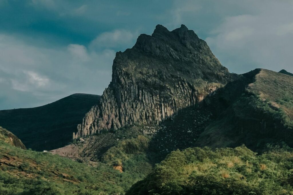 5 Tempat Ikonik di Kediri yang Bisa Didatangi Wisatawan selain Simpang Lima Gumul