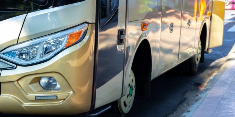 Bus Sugeng Rahayu, Si Lumba-lumba Jalanan Andalan Warga Nganjuk Utara yang Merantau ke Surabaya